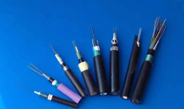 Why is fiber optic cable faster than copper cable?(pic1)