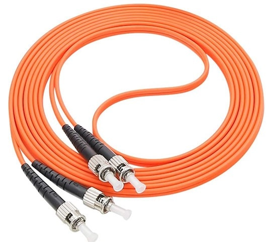 Cable de conexión de fibra multimodo