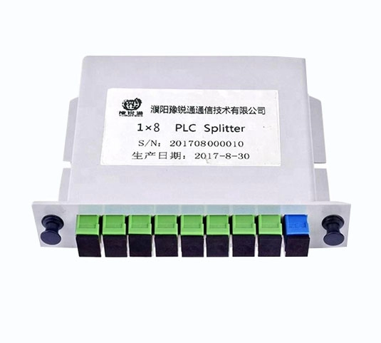 المكونات في كاسيت الألياف البصرية PLC الخائن